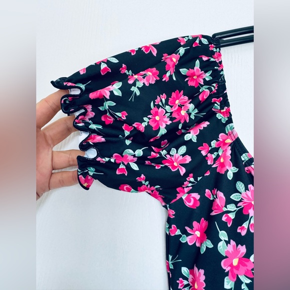 ‼️Final price Cottage core flowers print medieval renaissance one piece swimsuit - Picture 12 of 15